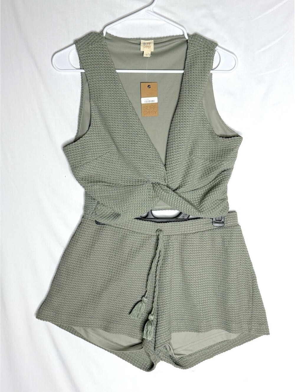 NWT Sage Green Textured Two Piece Set L Twist Top Shorts Surf Gypsy
